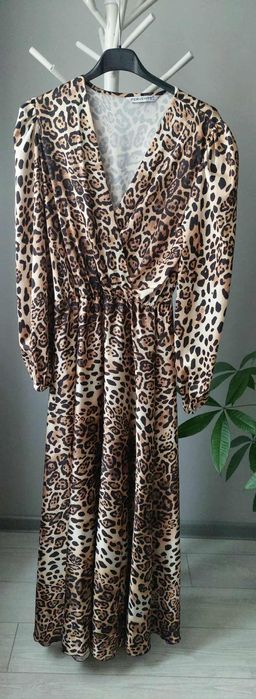 Сатенена тигрова рокля