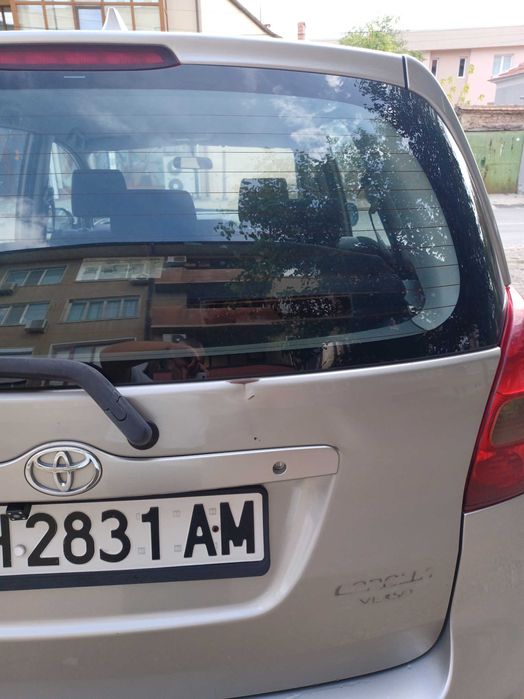 Toyota Corolla Verso 2.0 D4D 90к.с.