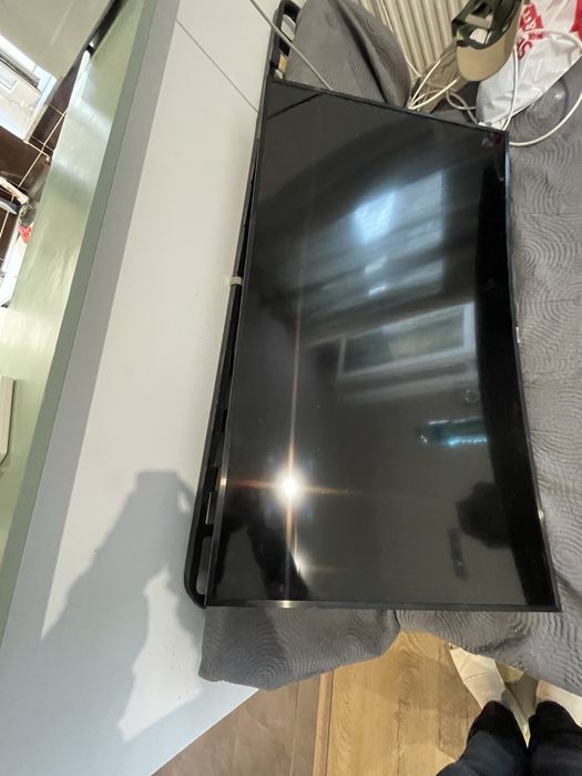 Vand Smart tv Samsung urgent !