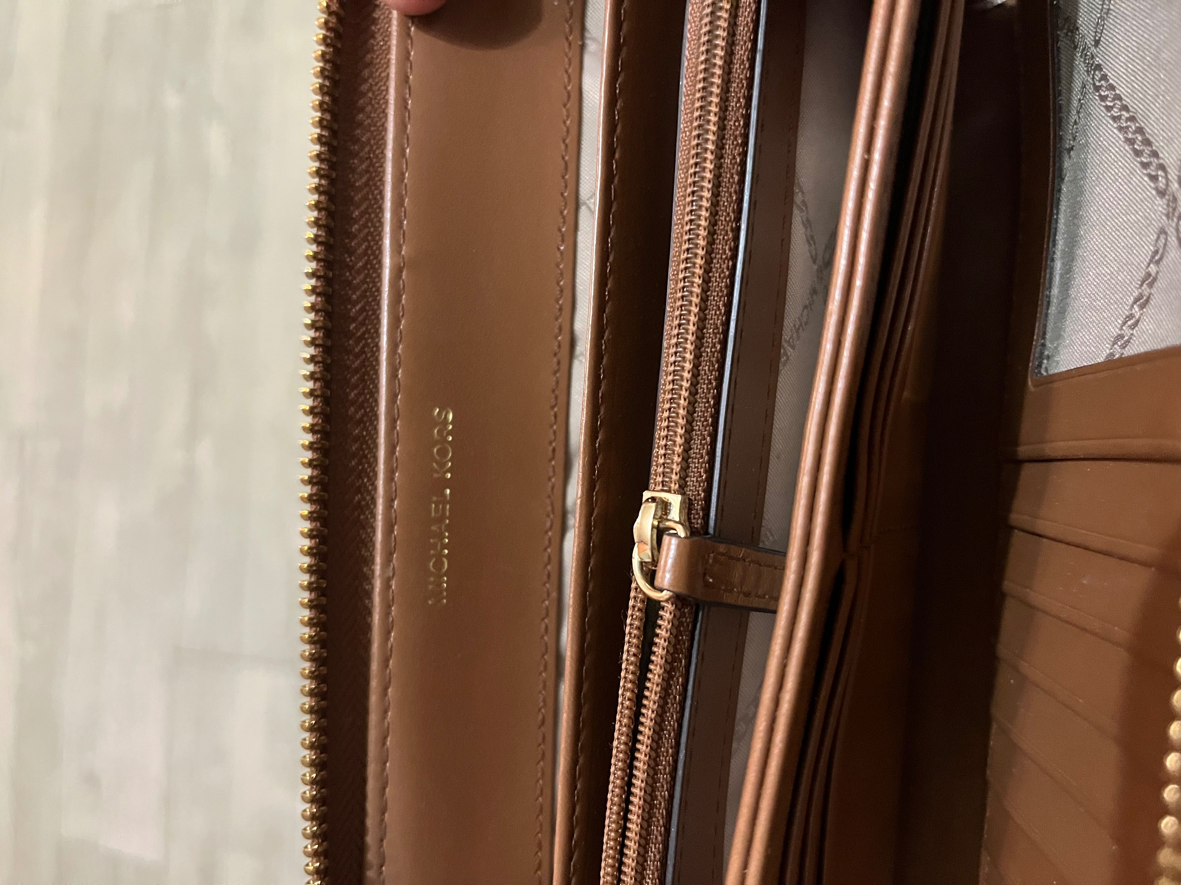 Оригинално Портмоне Michael Kors