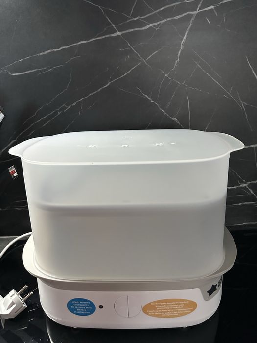 Стерилизатор Tommee tippee