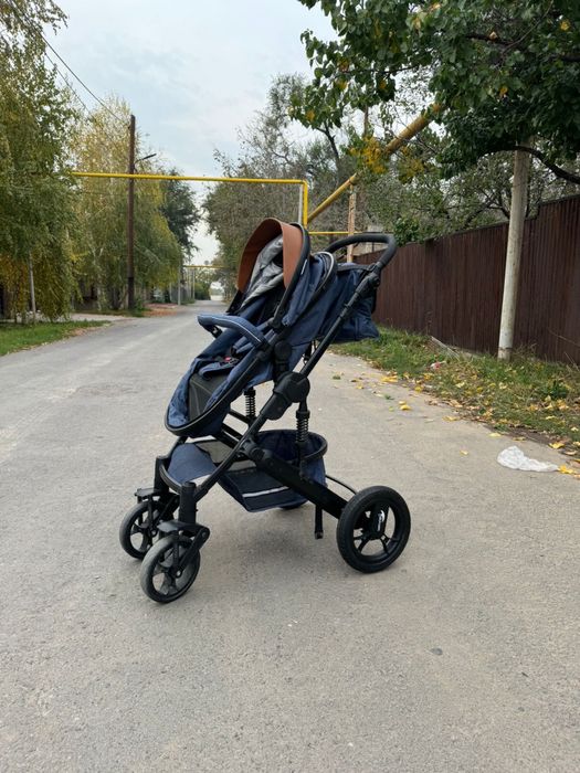 Детская прогулочная коляска трансформер