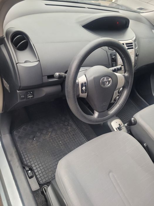 Toyota Yaris Automat