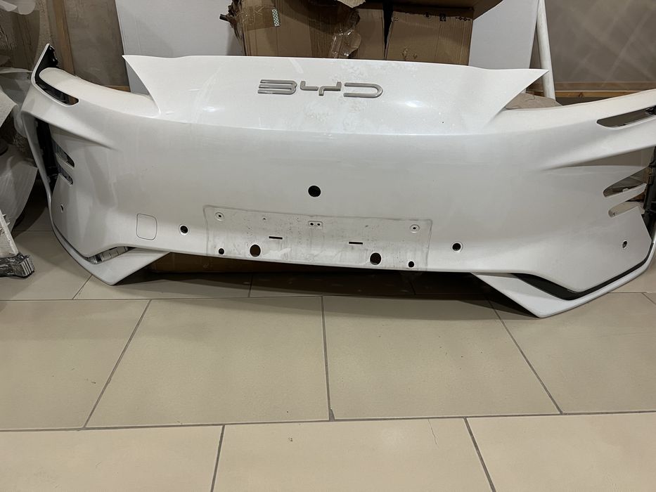 Передний бампер BYD Champion 2023
