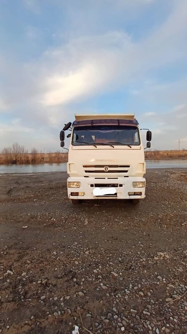 Kamaz         sotiladi