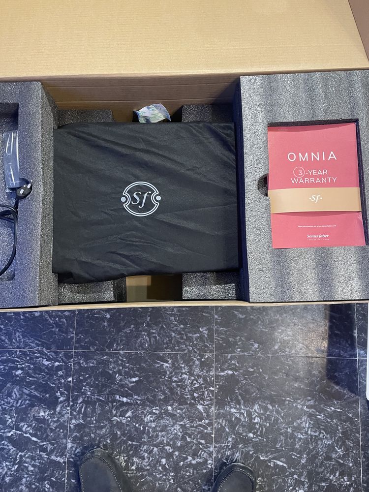 Sonus Faber omnia Хай-енд система от тип всичко-в-едно