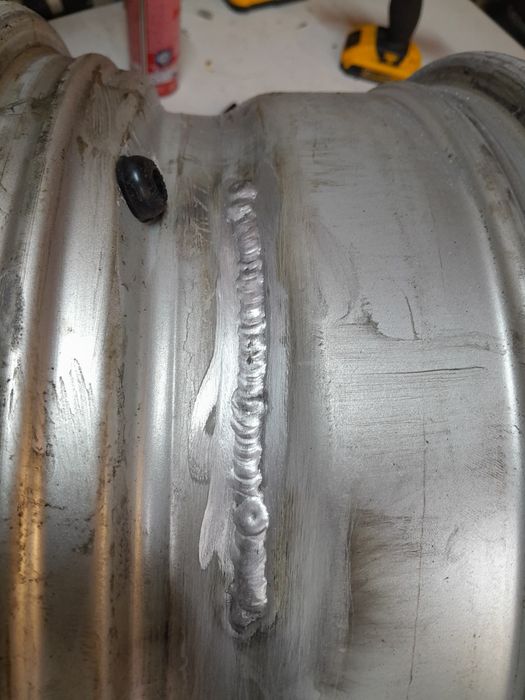 Executăm sudură în aluminiu.