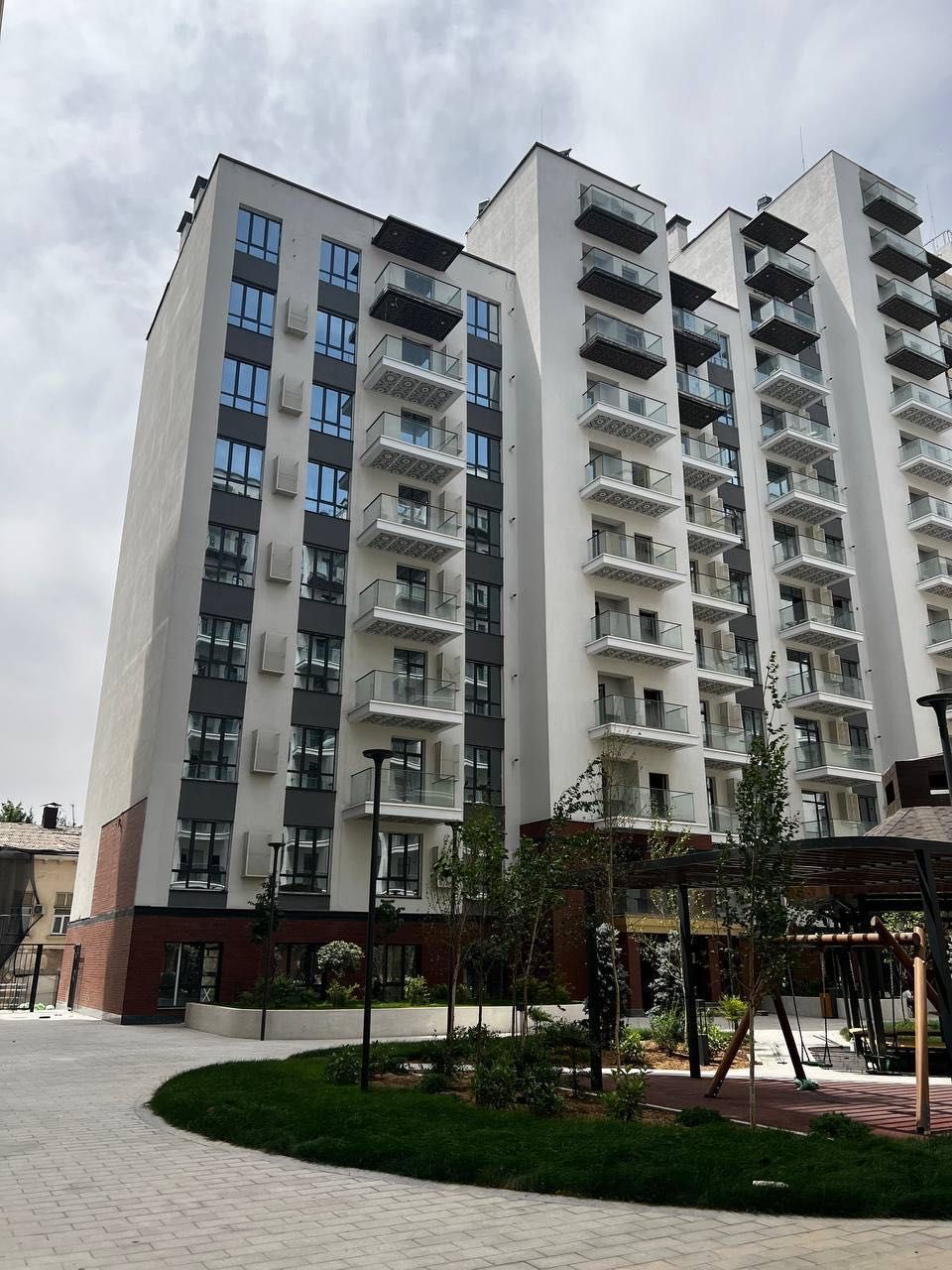 O'z Mahal Продается 4 комнатная коробка Катта Дархан Новомосковская