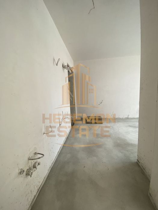 Продава се Двустаен апартамент в Варна, Аспарухово - 46 кв.м за 1414 €/кв.м - Снимка #3