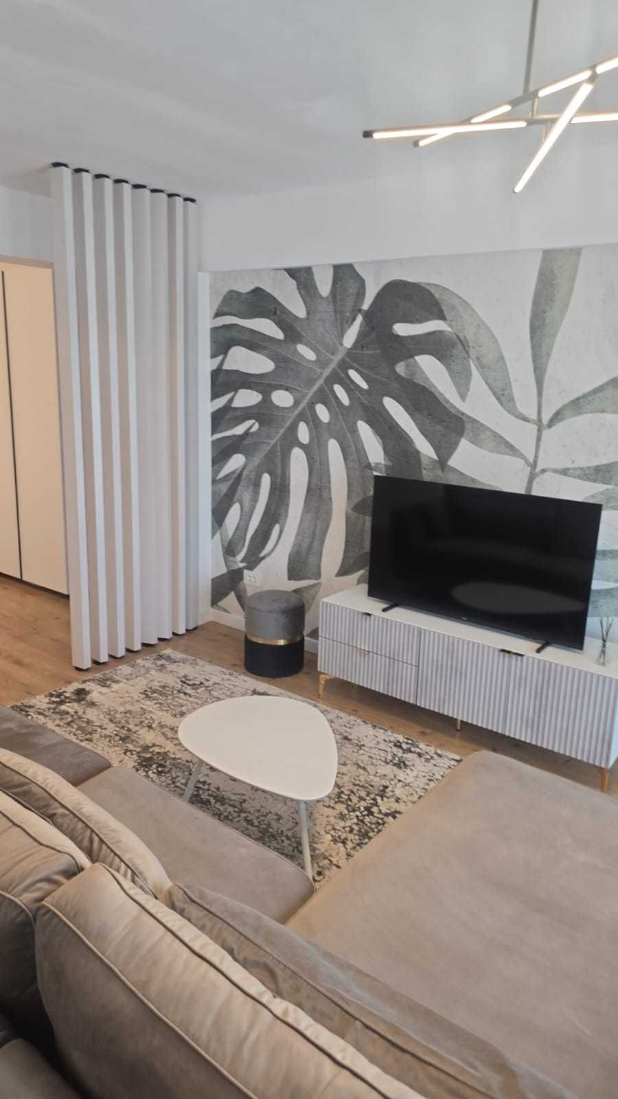 Proprietar Inchiriez studio etaj 1 spate OMV Pipera