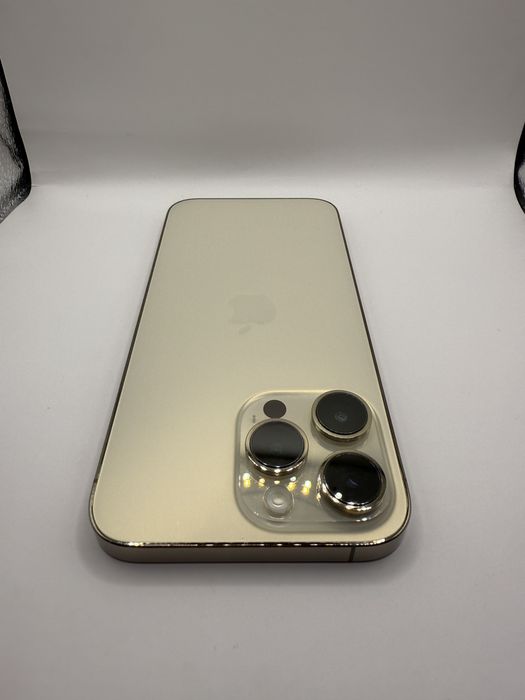 Продавам Iphone 14 pro max 256GB Gold