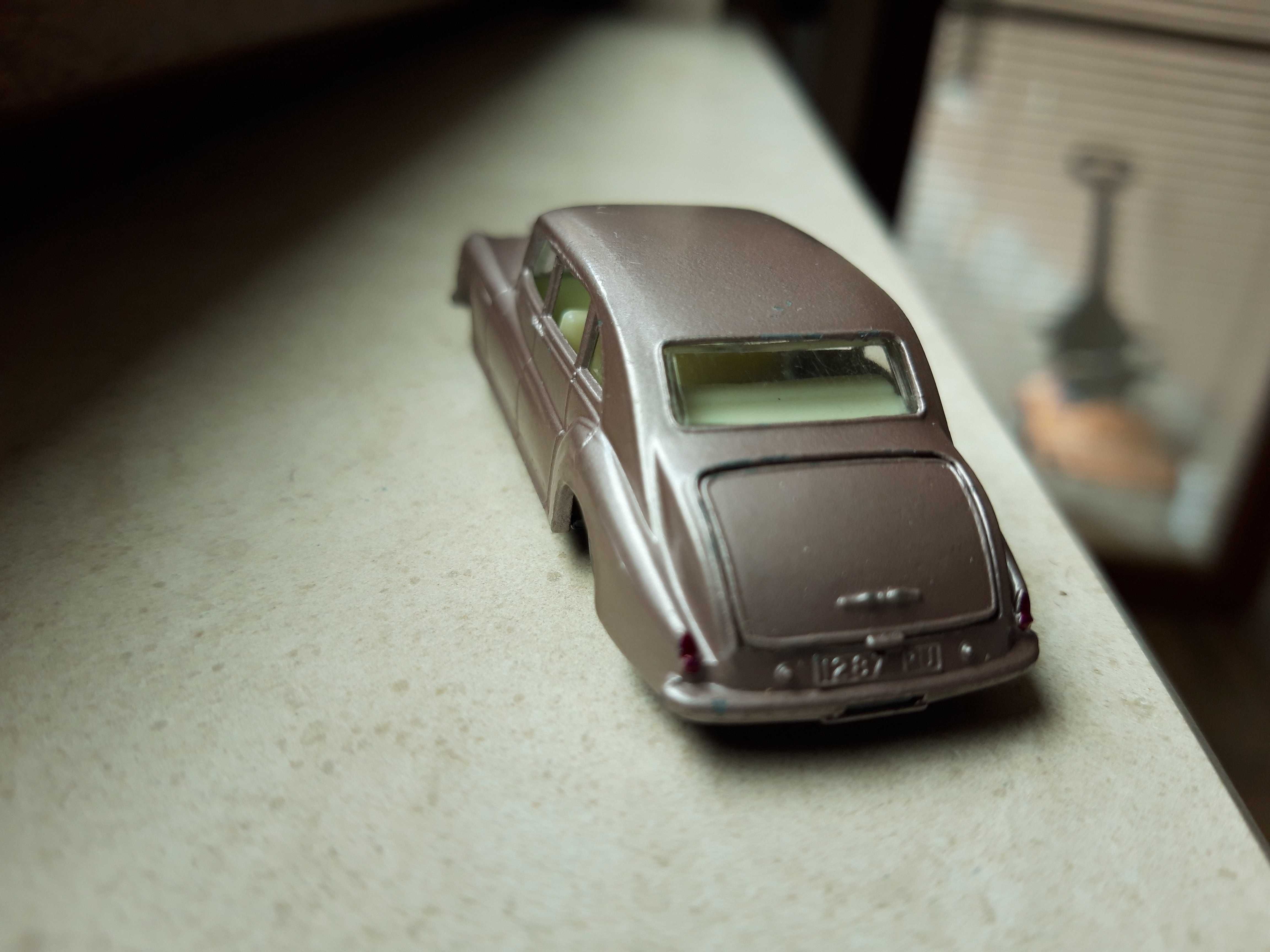 Matchbox Lesney Rolls Royce, Lamborghini