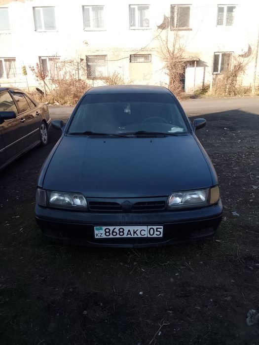 Ниссан примера 1.6