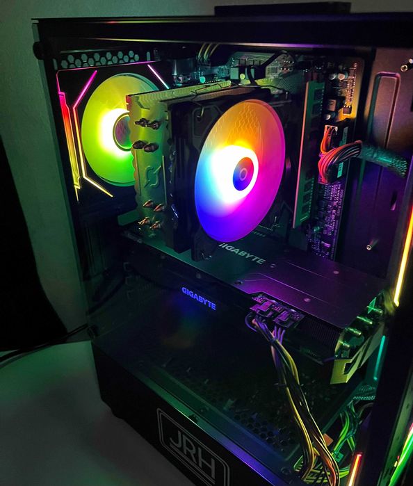 OFERTA PC Gaming Ryzen 5 3600x RX 5700XT Cs2 Fortnite Fivem Gta5