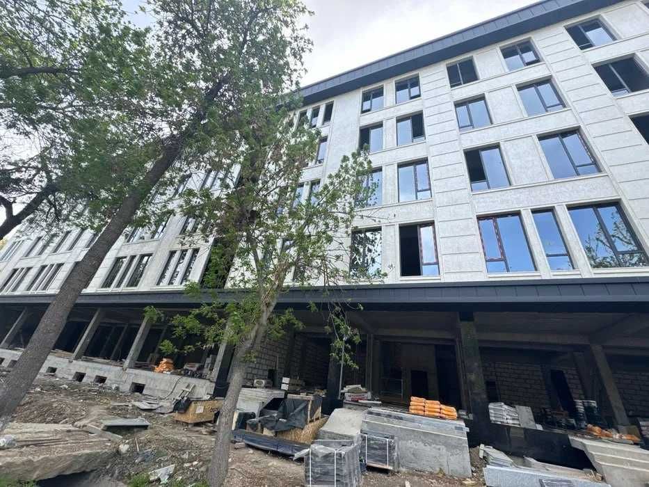 Сдаётся здание  6000м2, Чиланзарский район