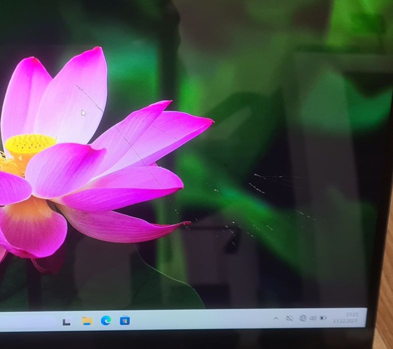 Lenovo Yoga 9i i7 10750H, GTX 1650Ti, 16 GB RAM, SSD 1 TB