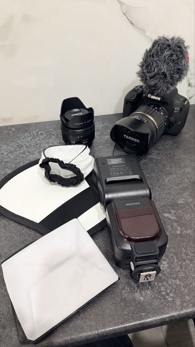 Canon 800D – Stare impecabilă, folosit foarte puțin!
