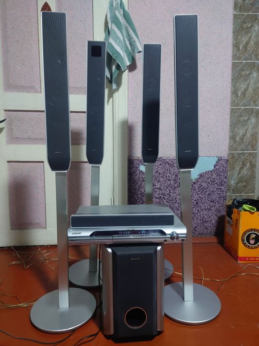 Sony kino teater sotiladi. Xolati ideal.