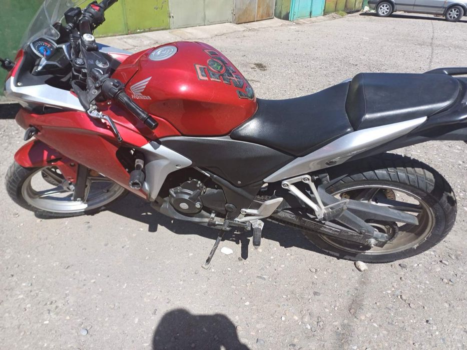 Мотор Hondra CBR 250R