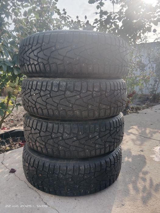 зимние шины шипованные б/у