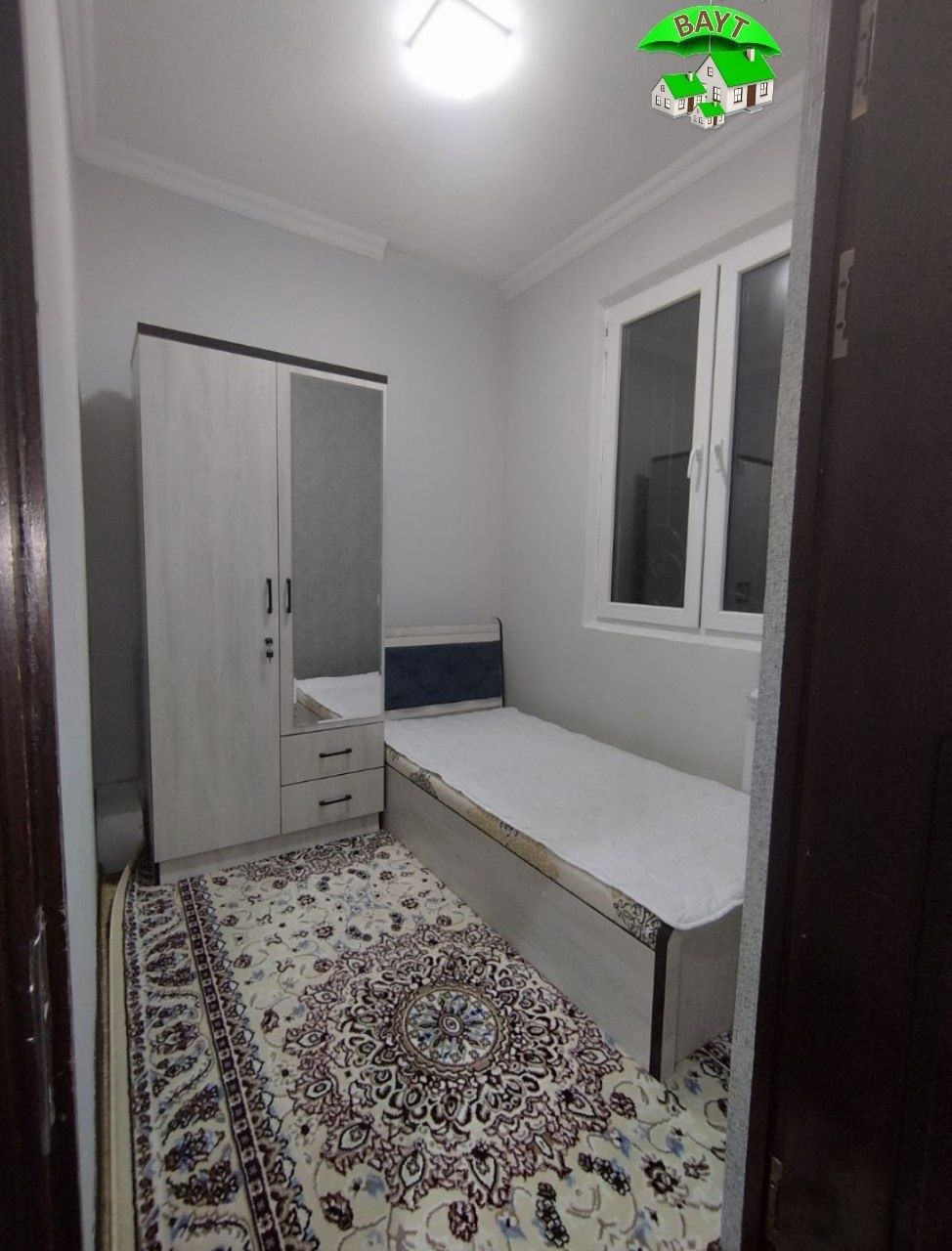 Аллея Гагарина 3/4/4 Чиланзар-3 квартал Разделка [63м²] Продаётся