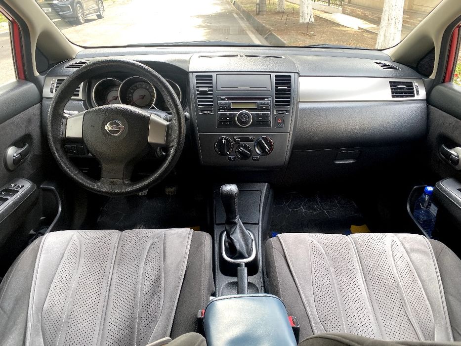 Продается Nissan tiida