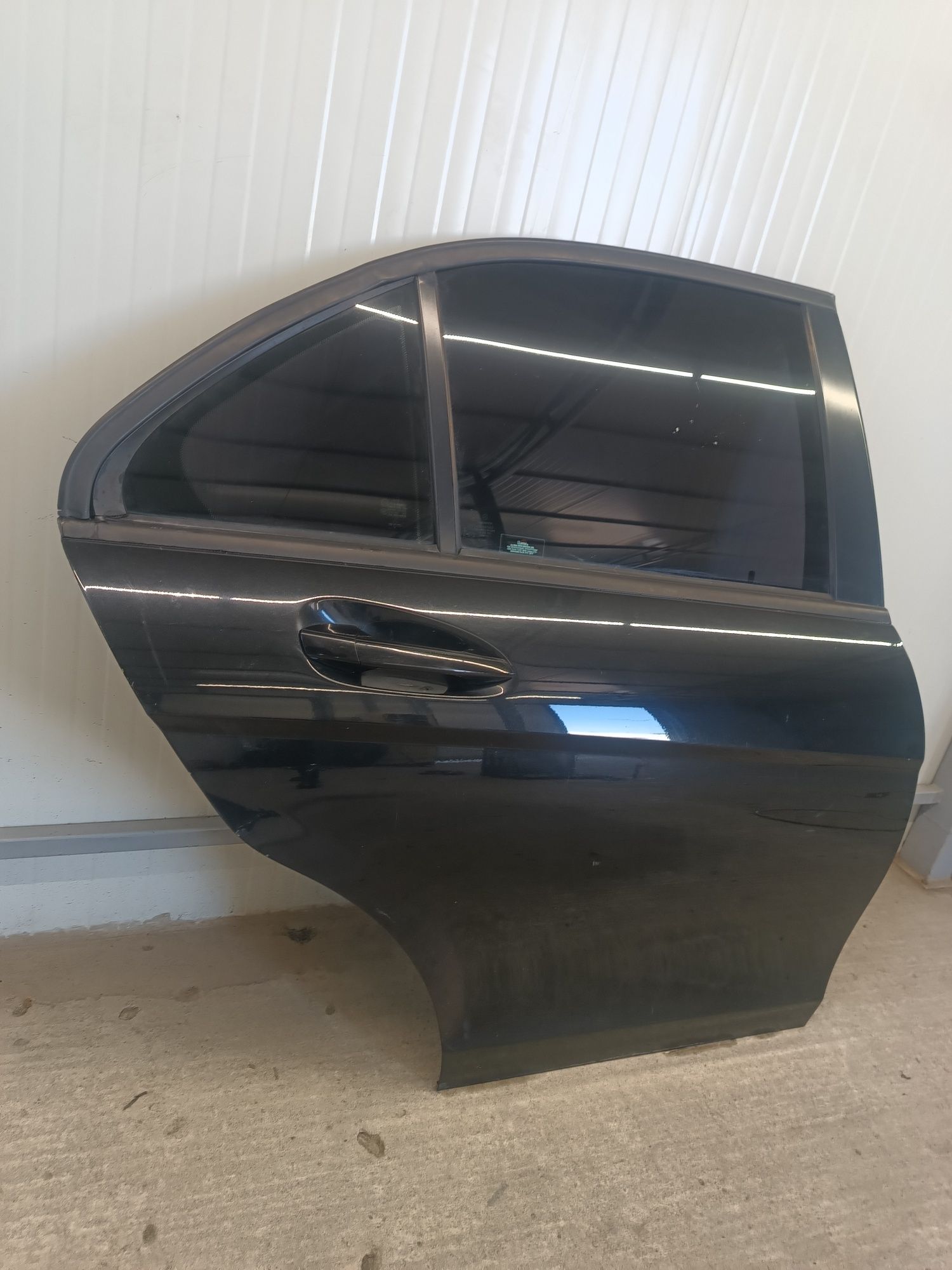 Uși spate Mercedes-Benz C-Class W 204