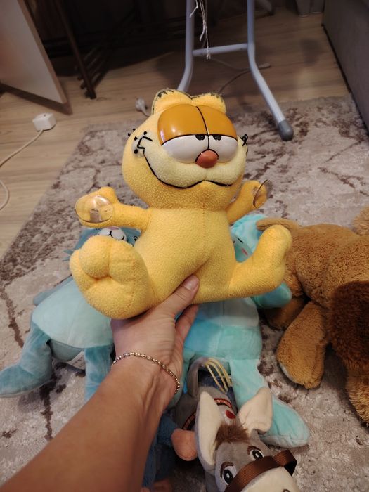 Jucării de plus, diverse modele ideale pentru copii. Garfild, minion,