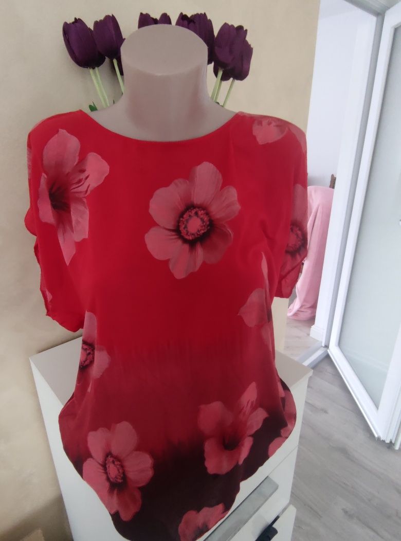 Bluzițe și ii dama 30 lei bucata