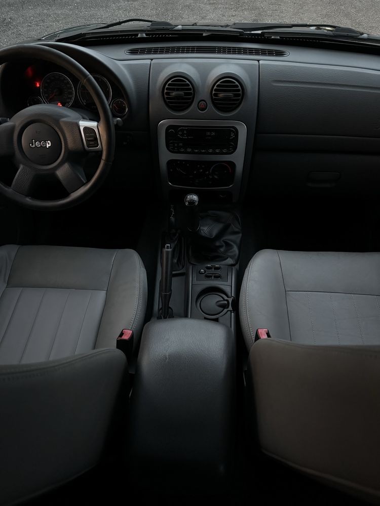 Jeep Ceroke 2,8 Disel, 4X4, Manual Import Italia