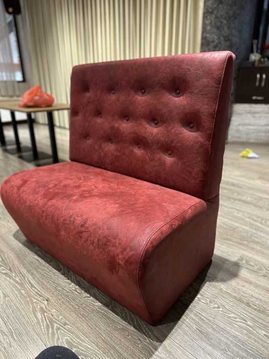 Дивани двуместни