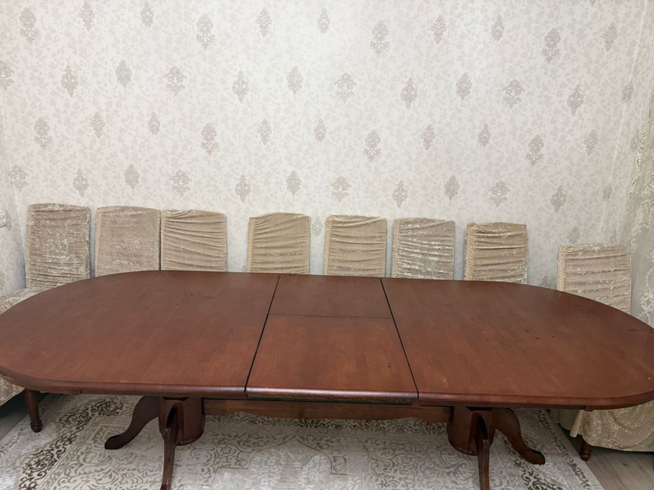 Стол и стуля 10 штук