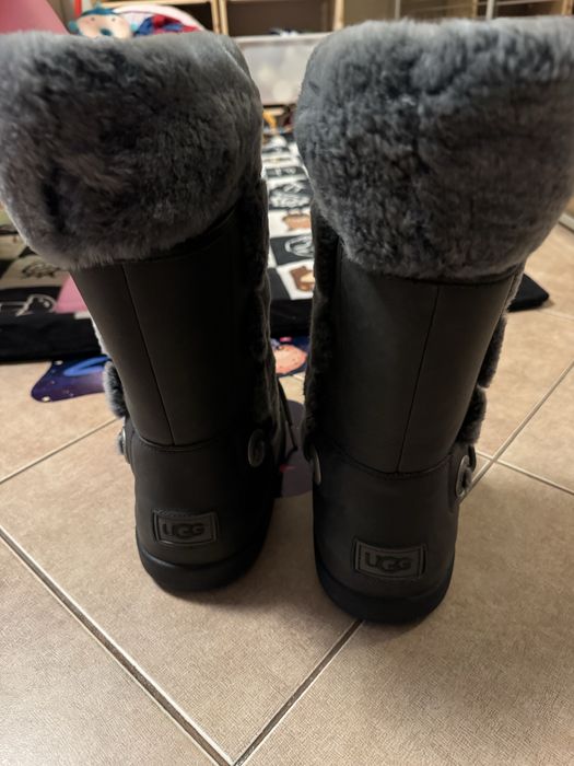 Cizme ugg de zapada