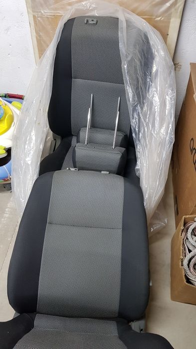 Продаётся сиденье от Лада Ларгус переделанний от шевролет Лацети