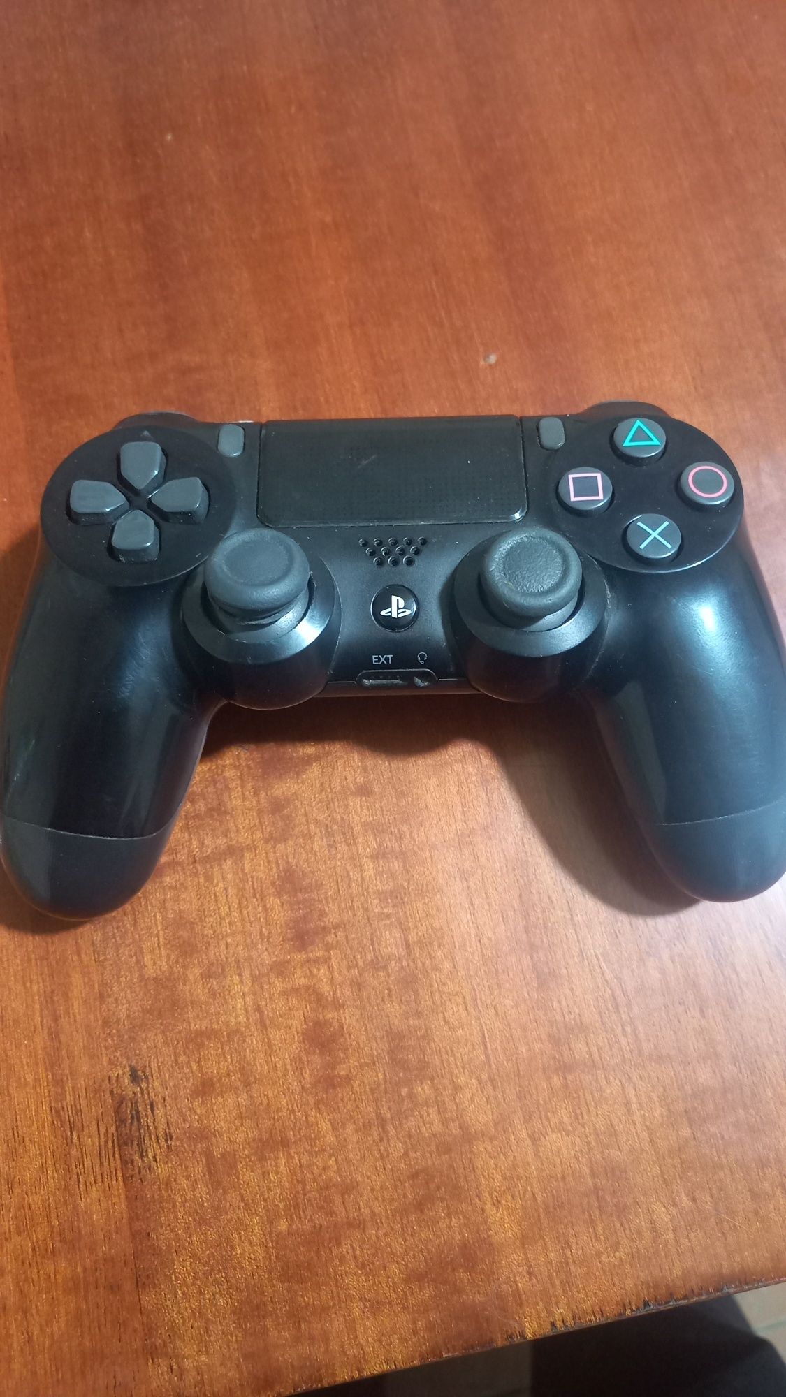 PS 4 joystick 250.000