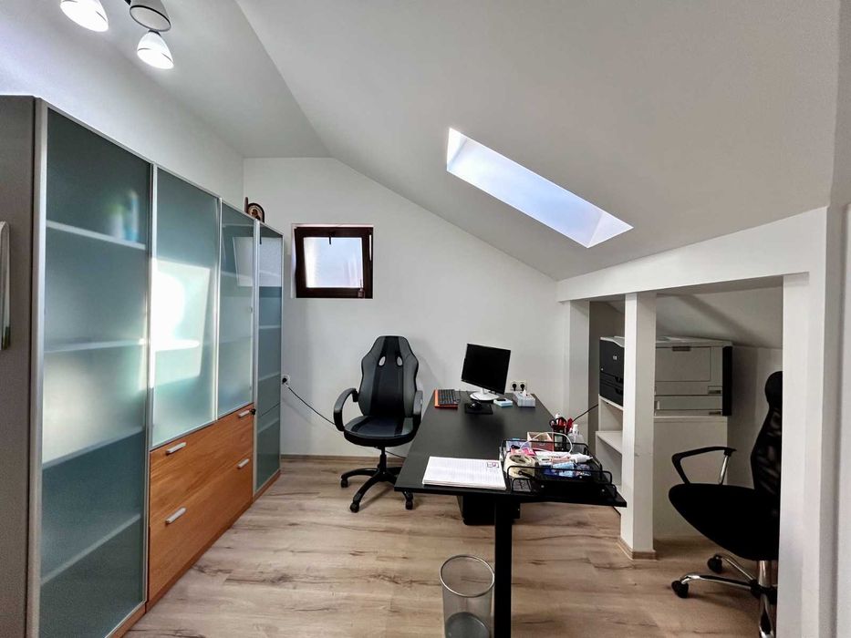 Ultracentral, zona 0, 4 camere pentru birouri, in vila noua, mobilat