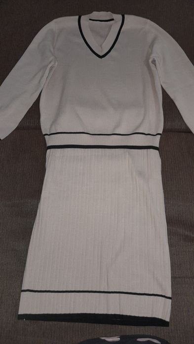 Продам женский костюм