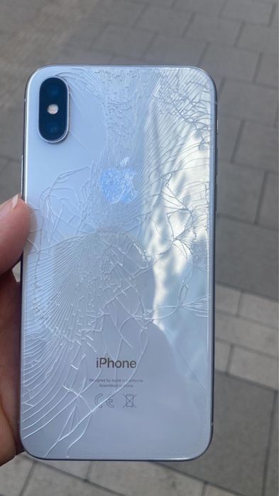 Айфон X на 64 гб