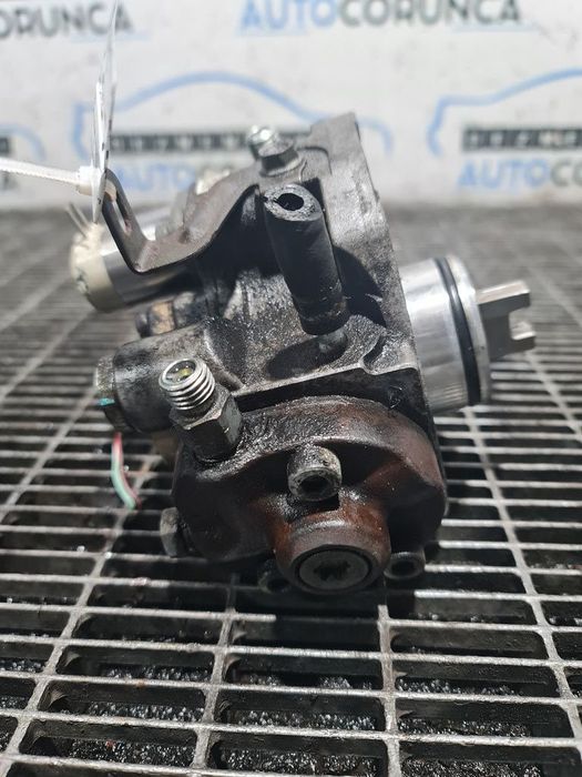 Pompa injectie / inalte Mitsubishi Outlander Facelift 2.2 Diesel 2009 - 2012 177CP 4N14 ...