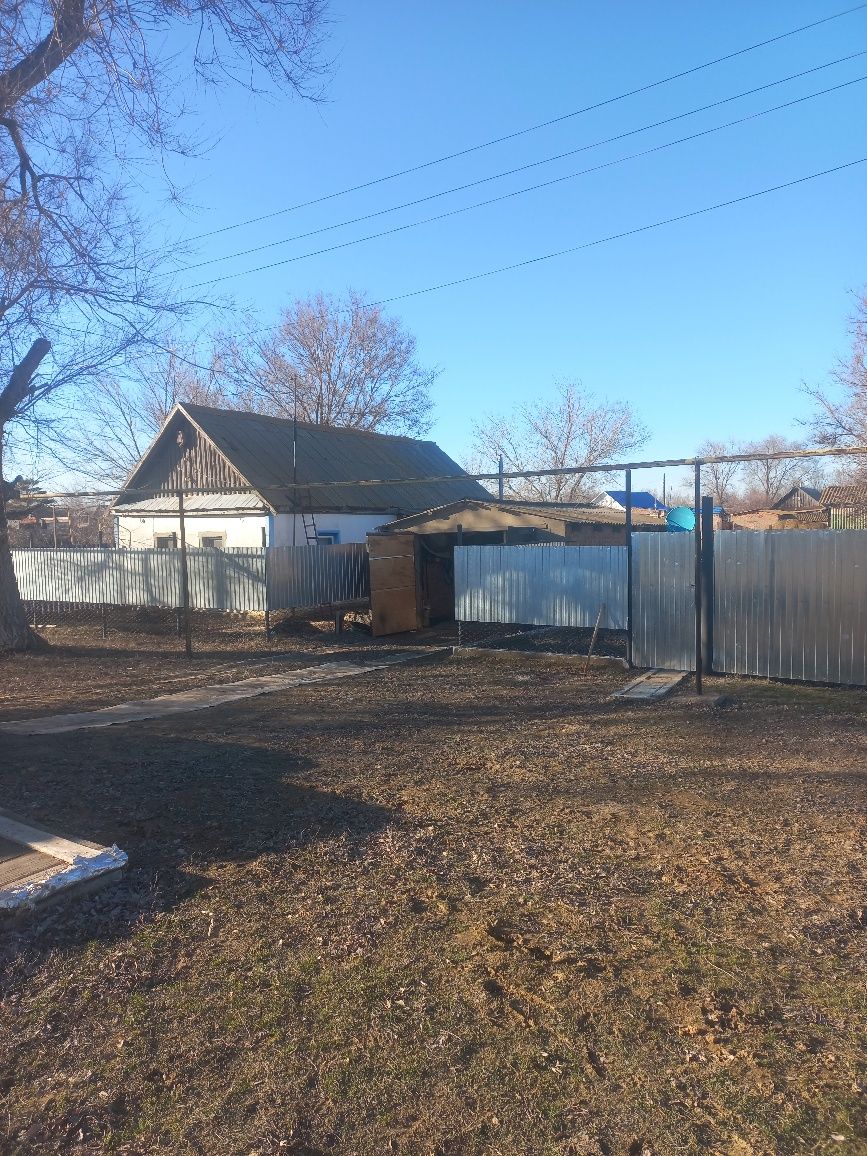 Продам дом в поселке Зеленый