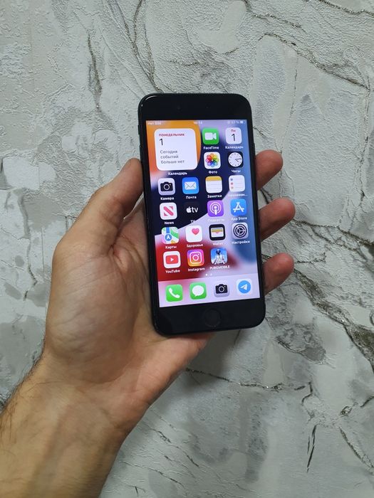 iPhone 7 память 128gb отпечаткали хама жои зор