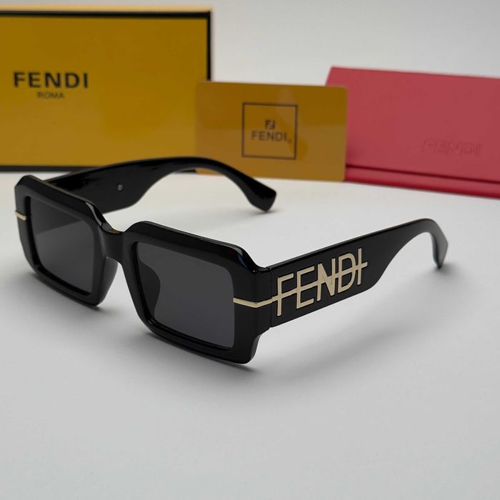Слънчеви очила Fendi Bold Square Big Logo нови черно и бяло UV400 CE