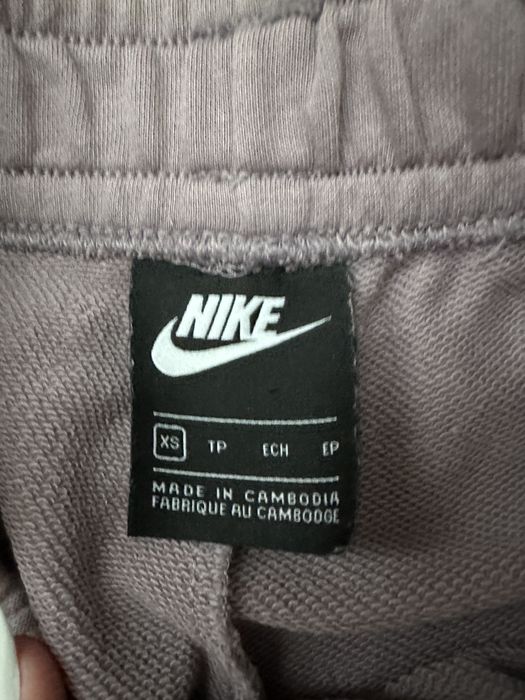 Nike спортно долнище