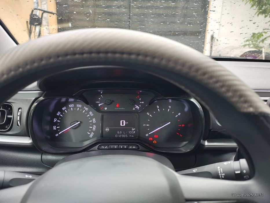 Vând Citroen C3 1,2 Pure Tech Propietar