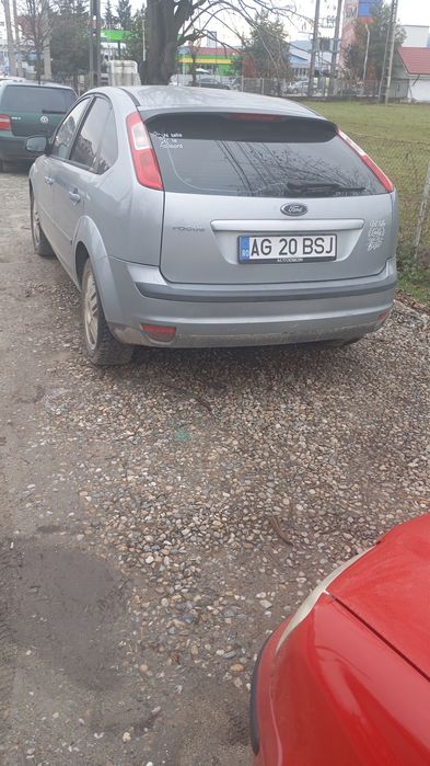 Vând Ford Focus anul 2008
