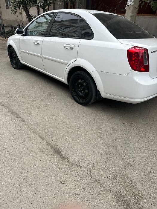 Oq Jentra   2014 yil