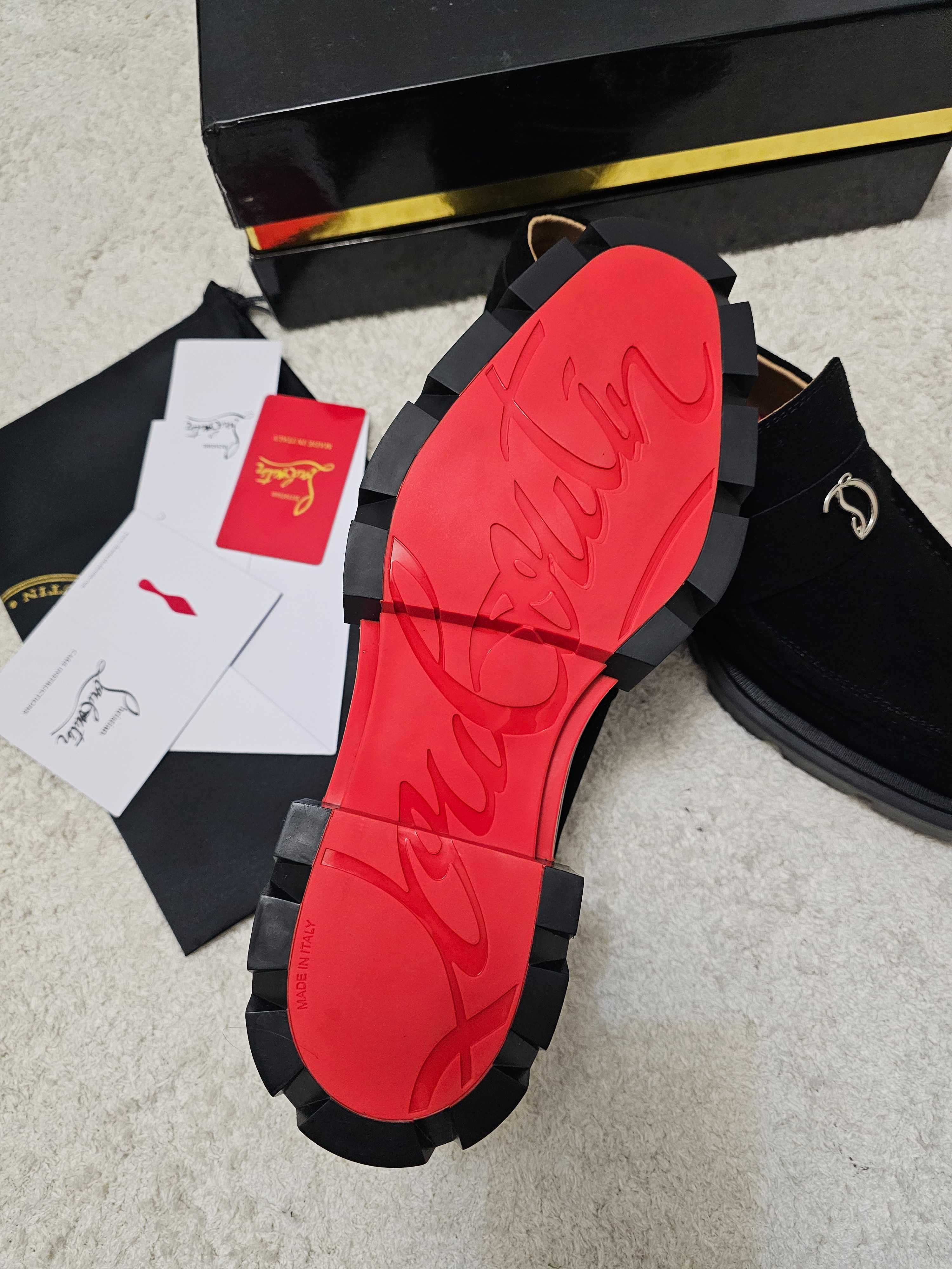 Pantofi Christian Loubutin, marimi 42,43, piele, loafer Premium