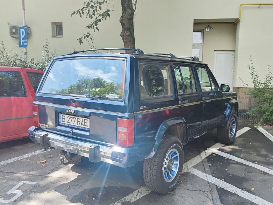 Jeep Cherokee XJ 2.1