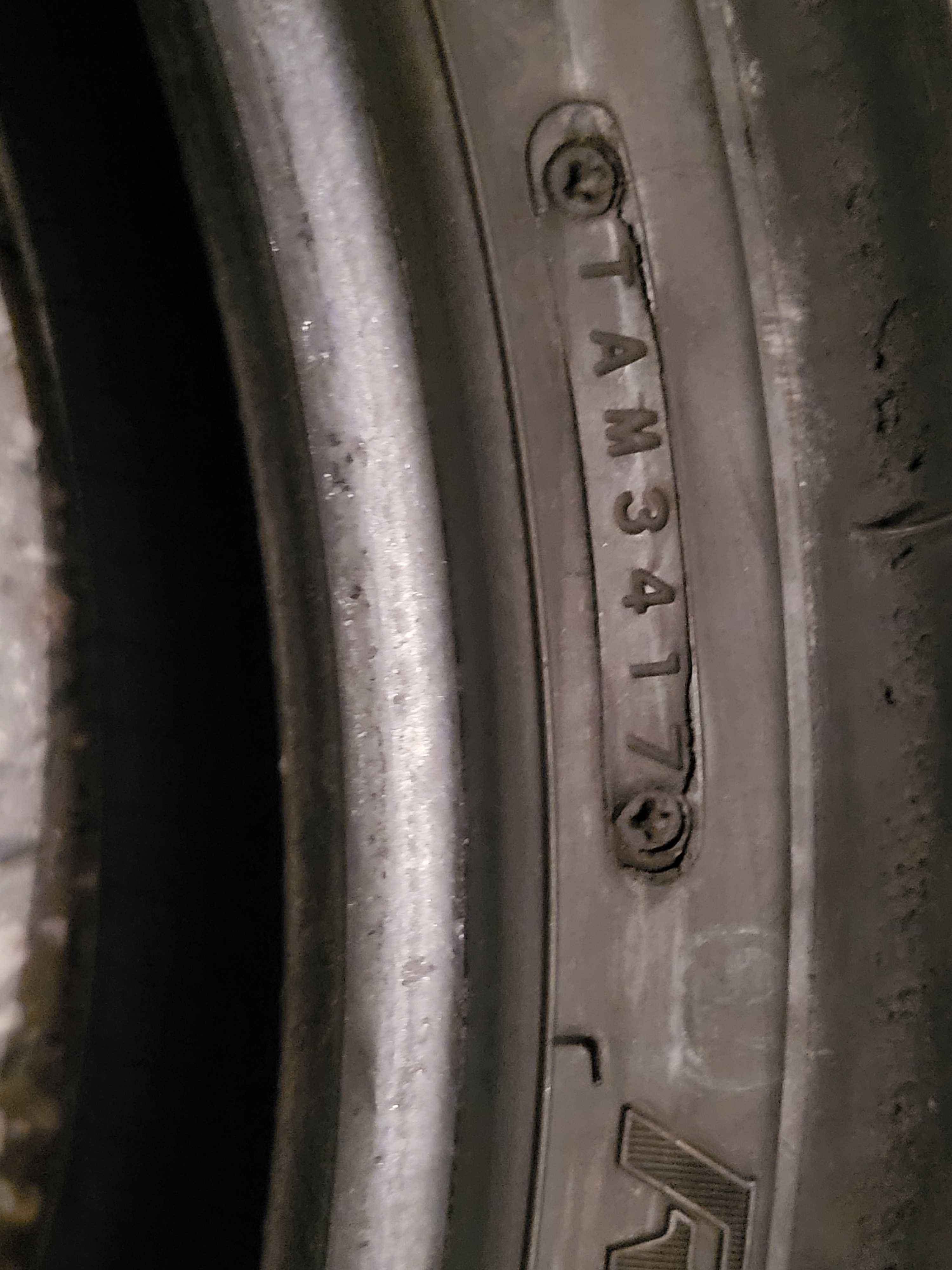Сликове Bridgestone Racing Battlax