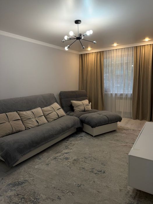 Диван в отличном состоянии